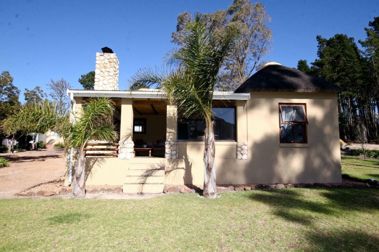 Oudebosch Guest Farm Villa Riversdale Exterior foto
